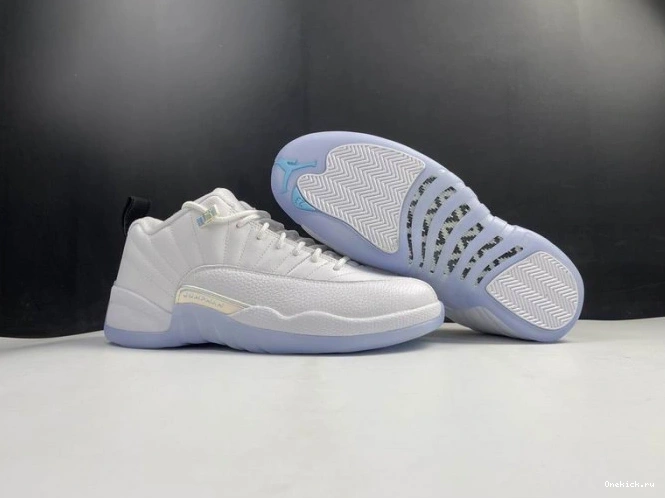 One Kick DB0733-190 (2021) 12 EASTER JORDAN LOW RETRO AIR 0709